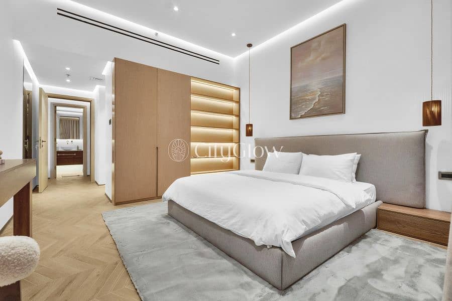 Elegant Urban Haven | Furnished 1BR | Bay Square - Image 16