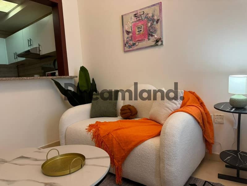 FULLY FURNISHED | READY TO MOVE IN | MODERN