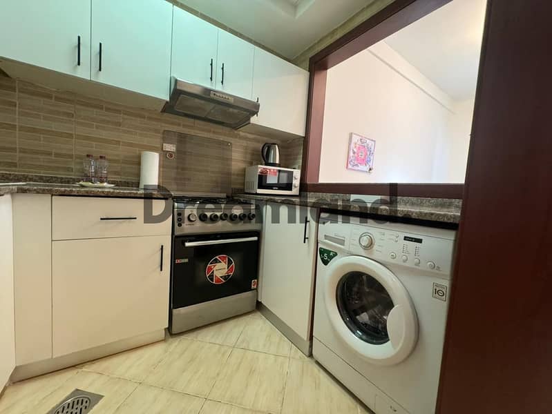 FULLY FURNISHED | READY TO MOVE IN | MODERN - Image 9