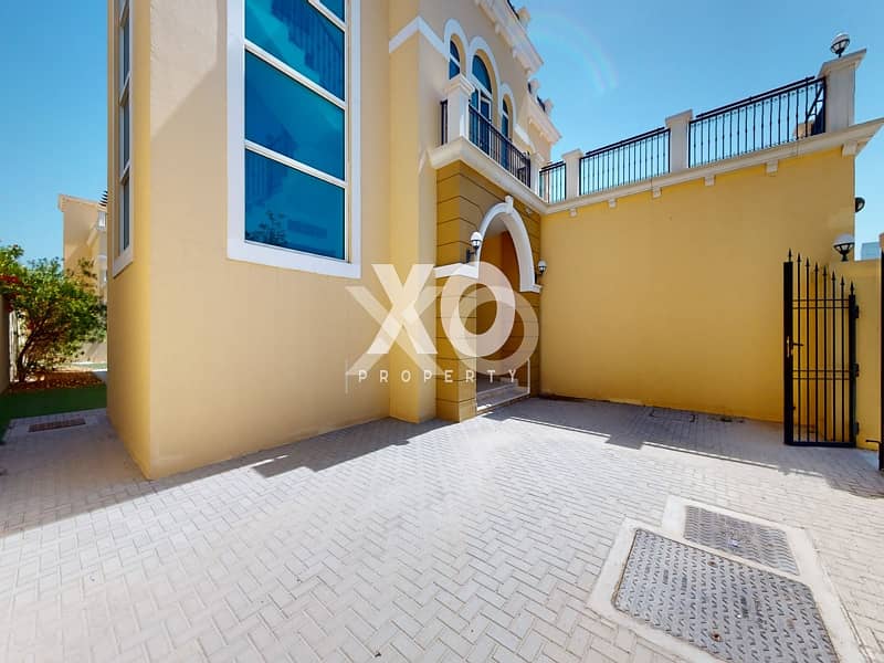 VACANT SOON | LEGACY NOVA | PRIME LOCATION