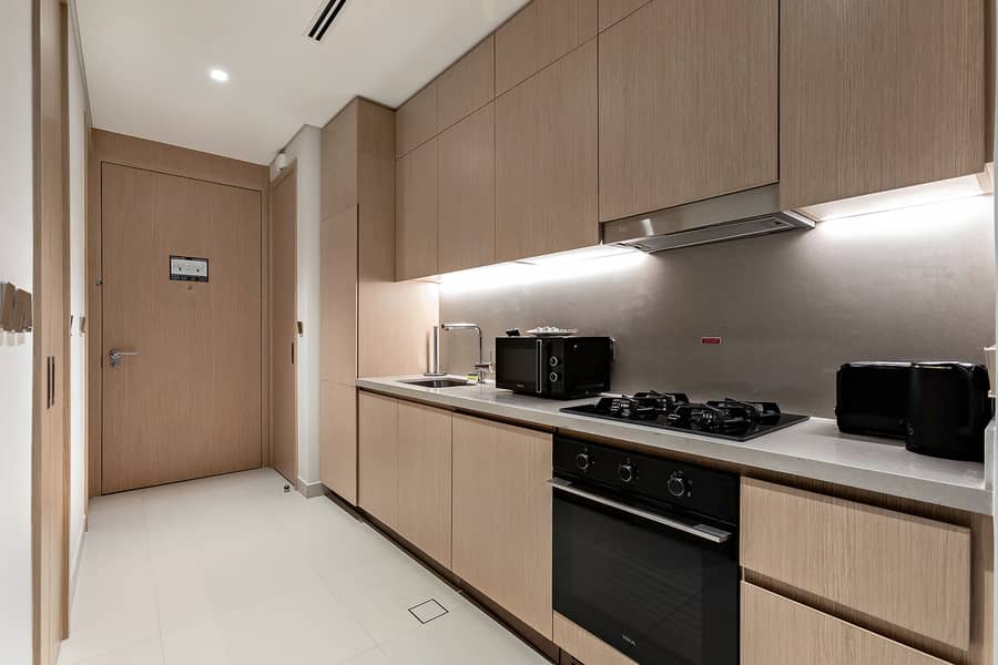 Stylish 1BR Apartment in Vida Dubai Mall, Downtown