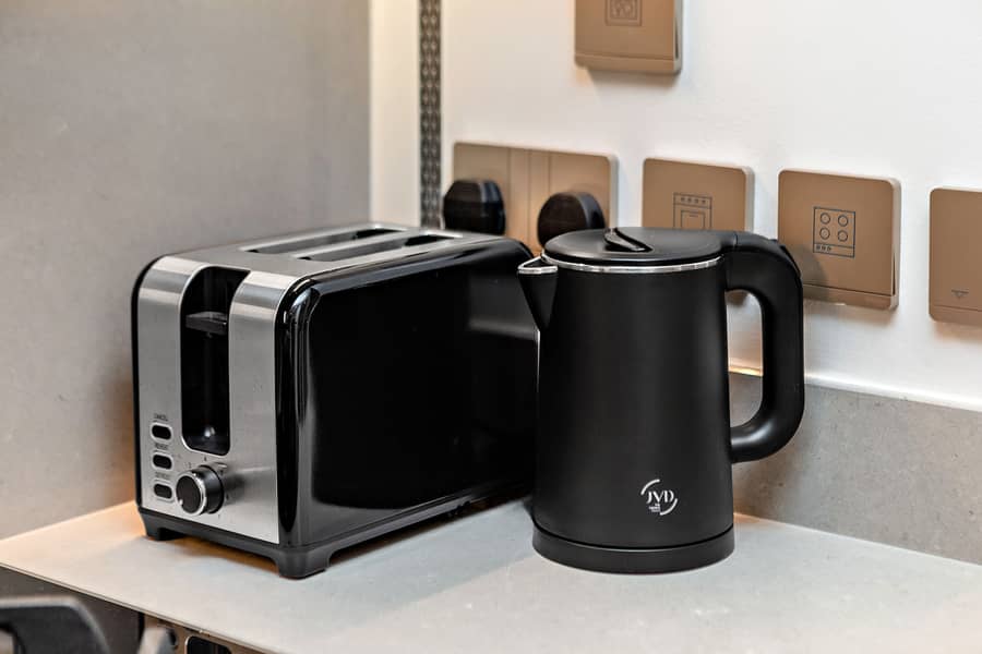 Stylish 1BR Apartment in Vida Dubai Mall, Downtown - Image 33