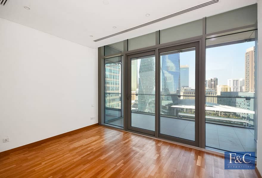 Prestigious Location | DIFC View | Vacant - Image 16