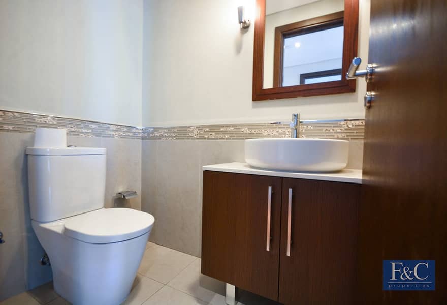 Prestigious Location | DIFC View | Vacant - Image 22