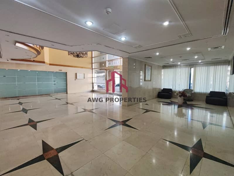 Chiller Free |Near to The Mall | Prime Location - Image 16