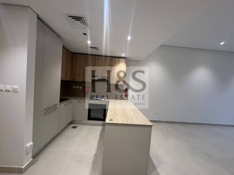 SPACIOUS 2BHK + MAID | MORDEN LAYOUT | PRIME AREA - Image 11