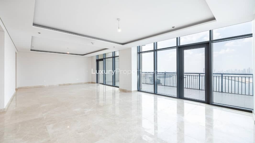 Burj khalifa view | 2 expansive terraces | Unique layout