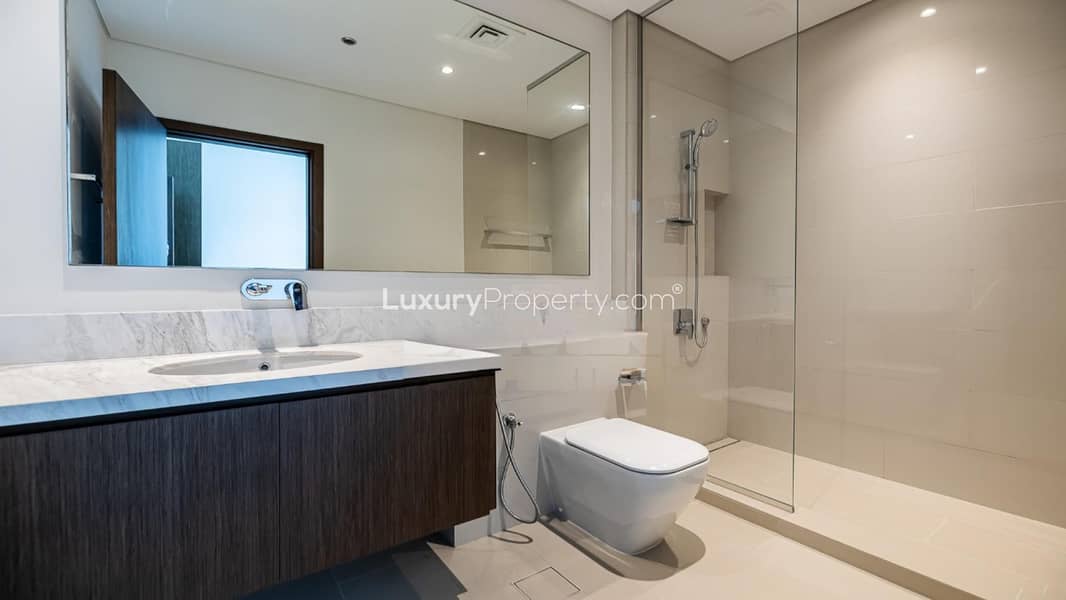 Burj khalifa view | 2 expansive terraces | Unique layout - Image 21