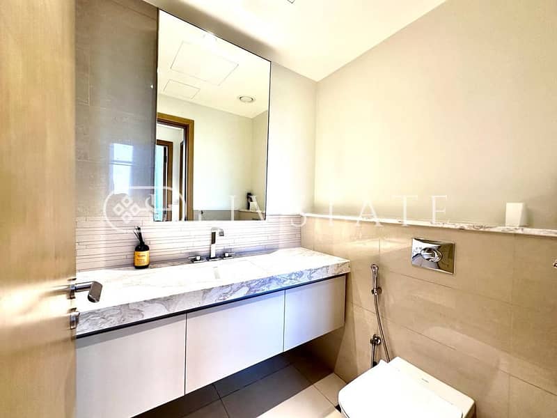 Fully Furnished | Elegant Unit | Prime Location - Image 13