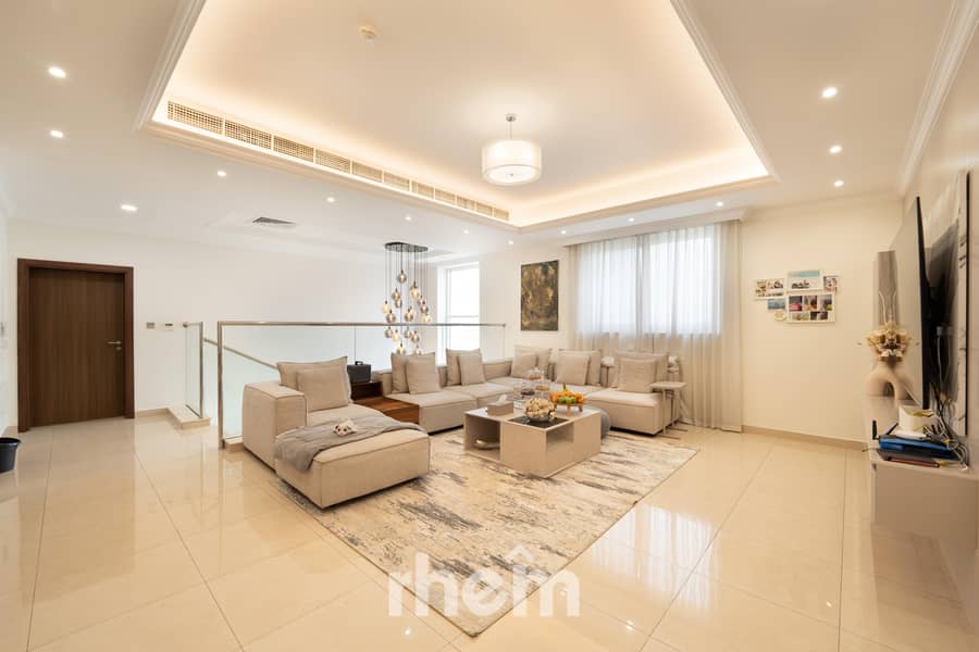 Prime Location | Vastu | Private Garden - Image 15