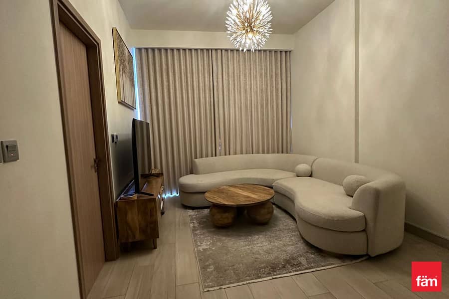 FullyFurnished | Vacant | Chiller Free | Pool View