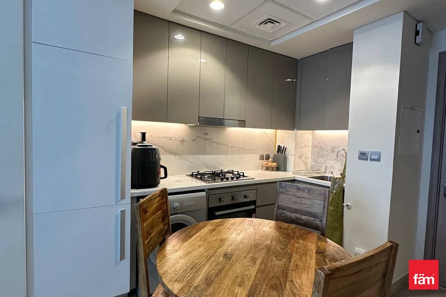 FullyFurnished | Vacant | Chiller Free | Pool View