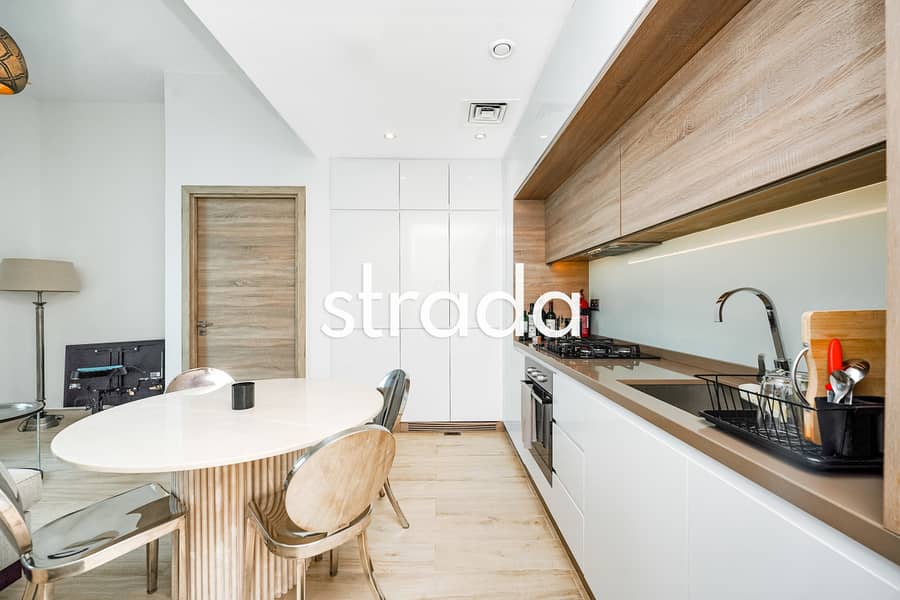 Vacant now | modern interior | fully furnished - Image 8