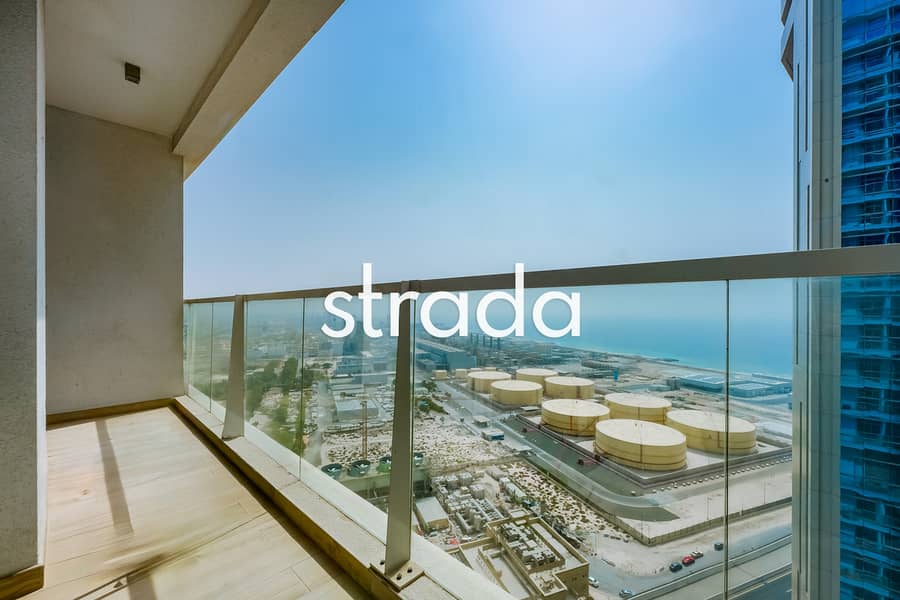 Vacant now | modern interior | fully furnished - Image 16