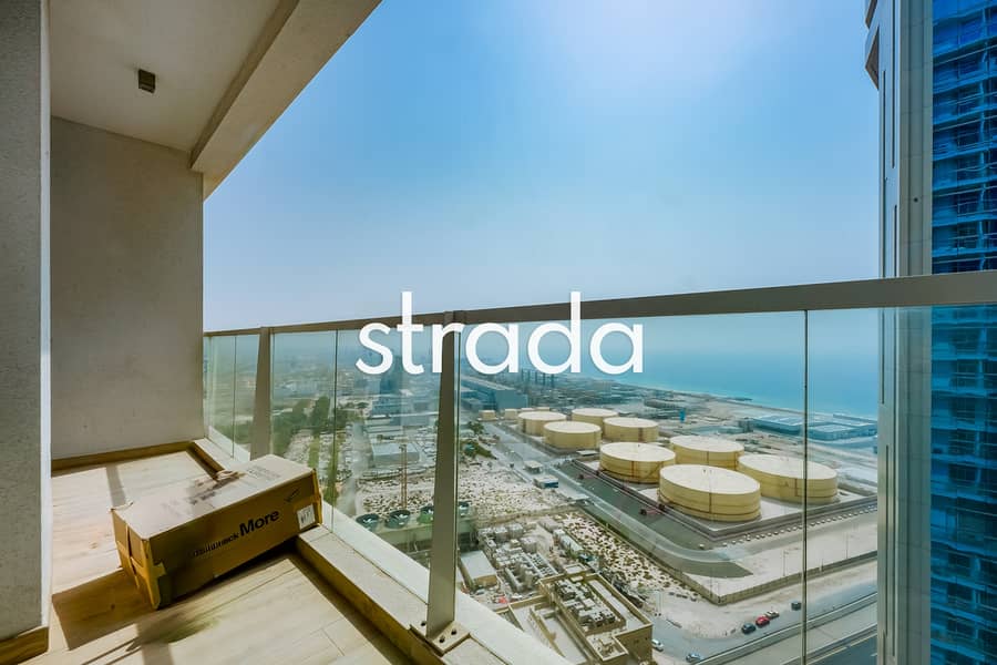 Vacant now | modern interior | fully furnished - Image 17