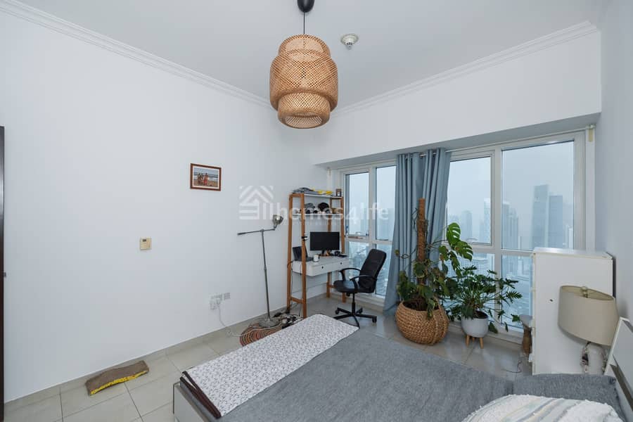Large Layout | Canal View | High Floor - Image 16