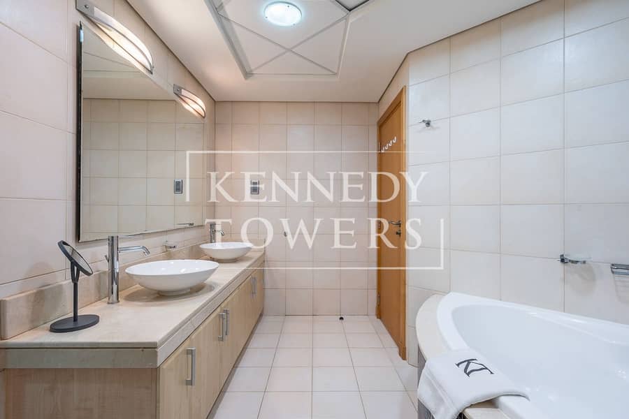 Spacious Apartment | Stylish Interior | Prime Area - Image 6