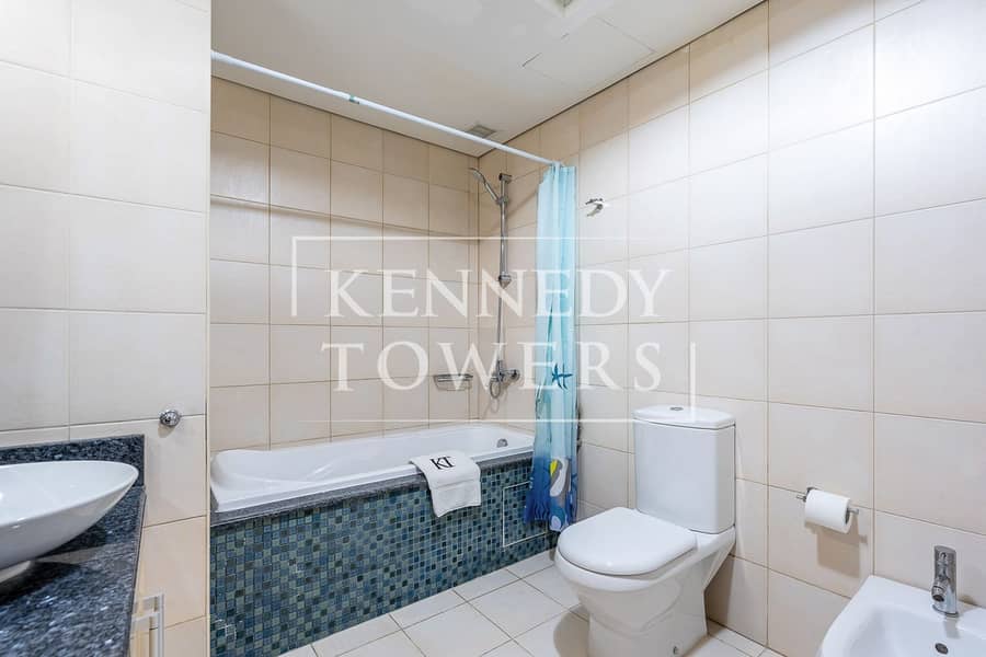 Spacious Apartment | Stylish Interior | Prime Area - Image 7