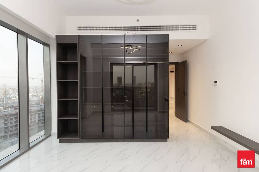 Brand new | Premium 2 Bedrooms + Study | Elegant - Image 13