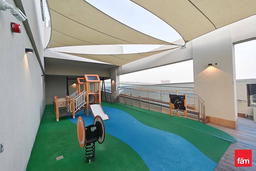 Brand new | Premium 2 Bedrooms + Study | Elegant - Image 25