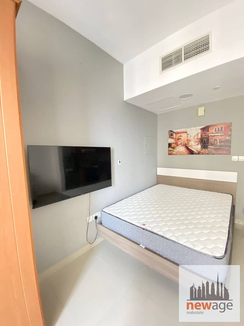 Furnished Studio For Rent In Lakeside Tower C