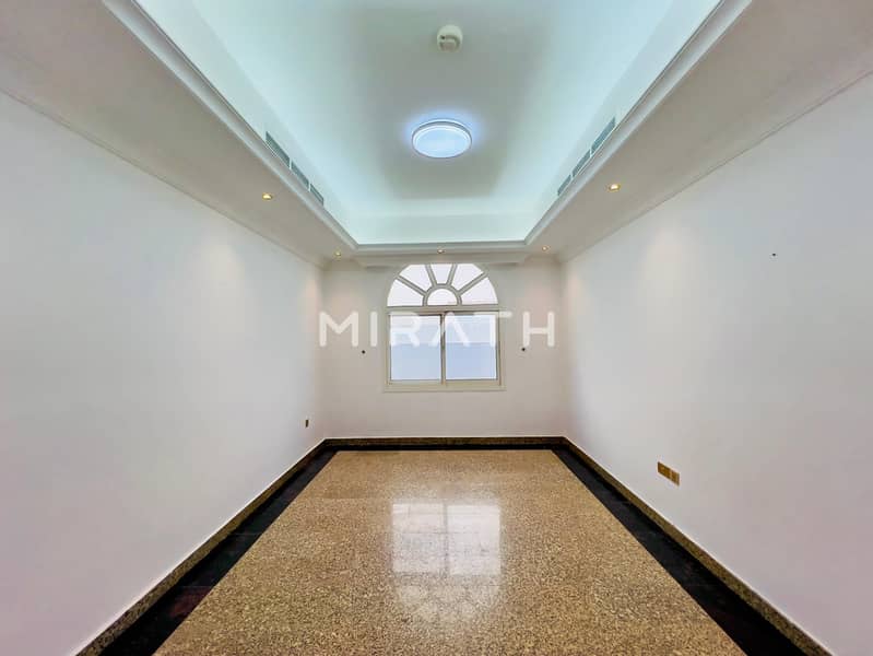 Refined Villa Living in a Prime Address - Image 8