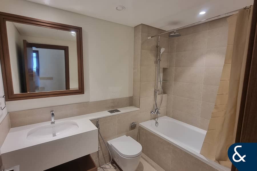 1 Bedroom | Private Beach | Palm Views - Image 6