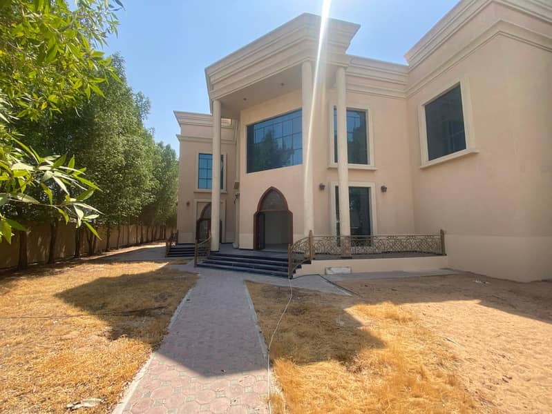 Elegant Villa | Wide Space | Ideal for Family