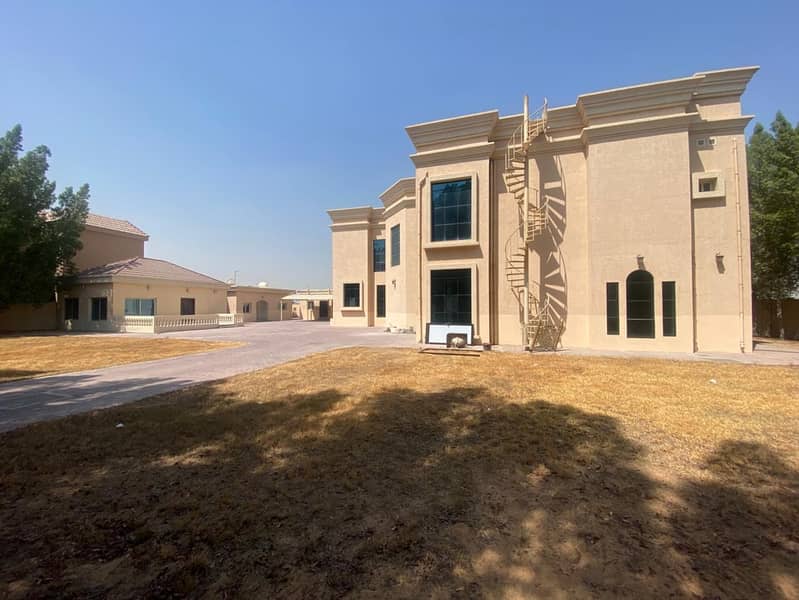 Elegant Villa | Wide Space | Ideal for Family