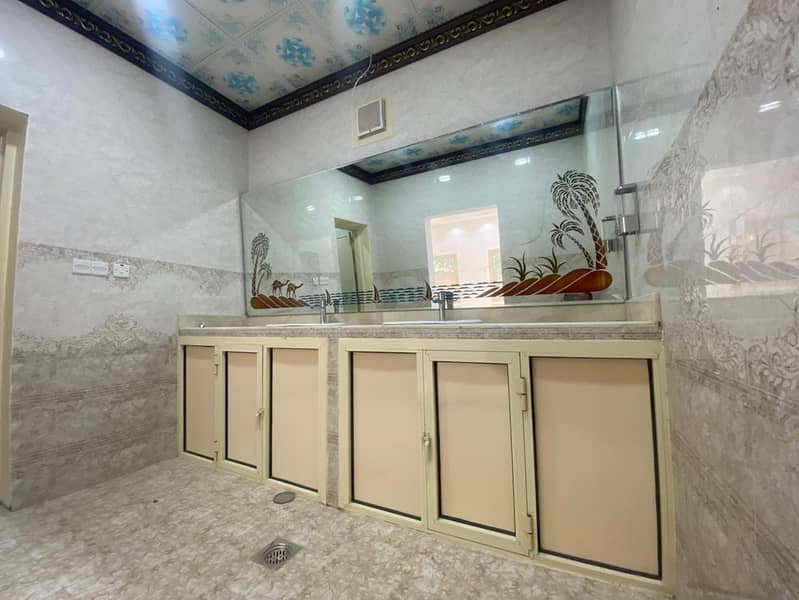 Elegant Villa | Wide Space | Ideal for Family - Image 10