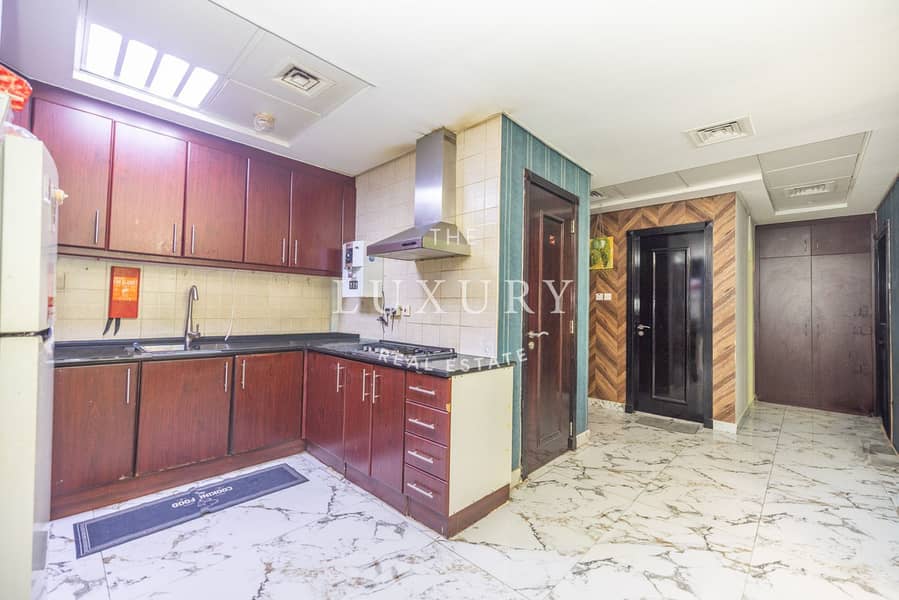 HUGE LAYOUT | COMMUNITY VIEW | MOTIVATED SELLER