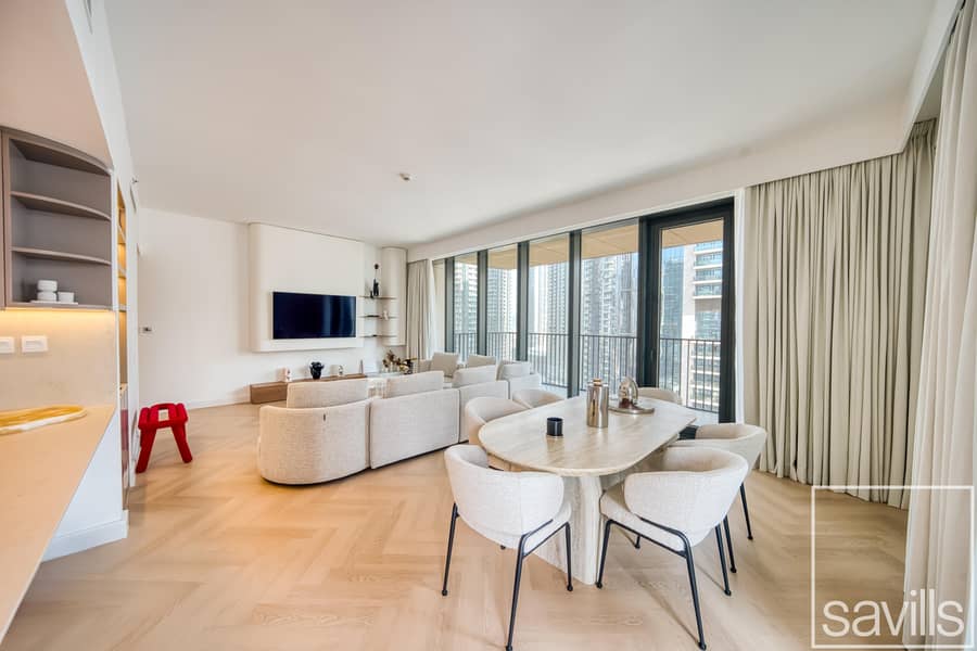 Vacant on Transfer| Fully Upgraded |Boulevard View - Image 6