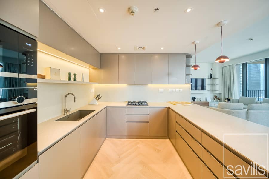 Vacant on Transfer| Fully Upgraded |Boulevard View - Image 7