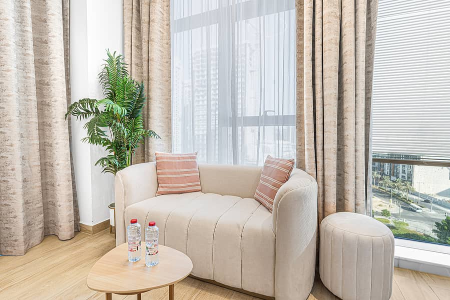 Available Serene Modern | Balcony| Bills Included