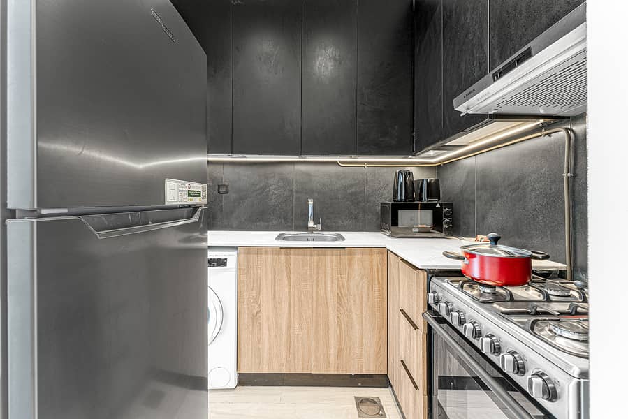 Available Serene Modern | Balcony| Bills Included - Image 7