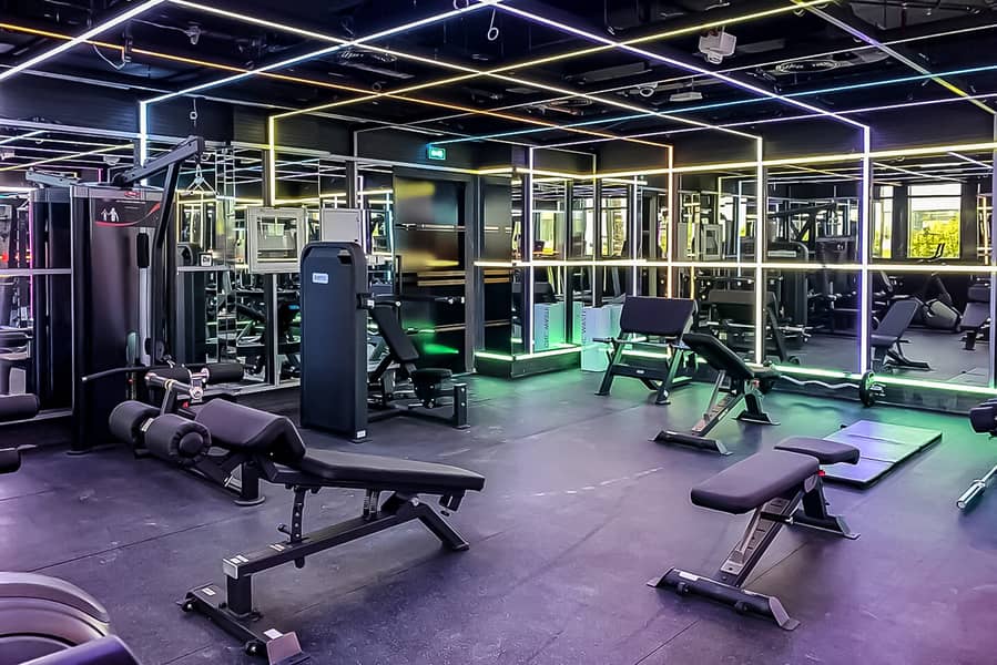 Available Serene Modern | Balcony| Bills Included - Image 12