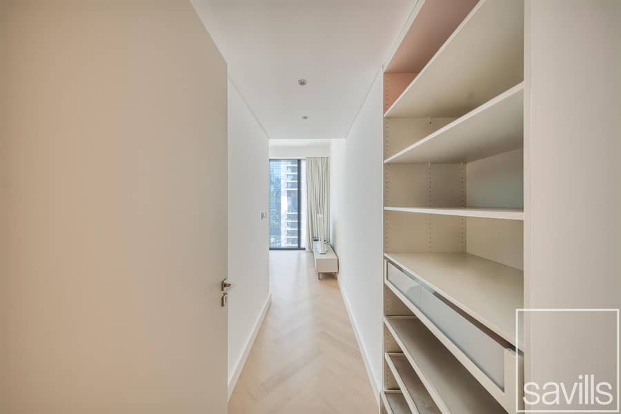 Vacant on Transfer| Fully Upgraded |Boulevard View - Image 14