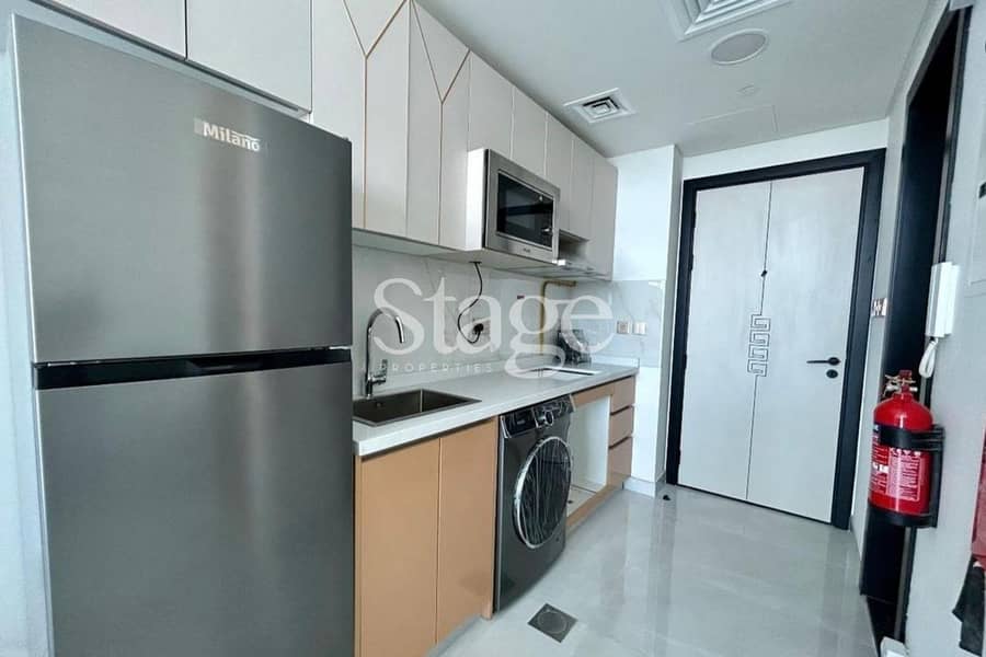 Modern 1 Bedroom | Vacant | Brand New