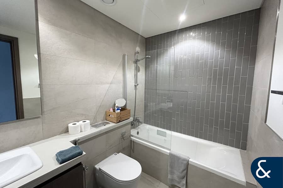 Opposite Pool | Fully Furnished | 3 Bedrooms - Image 7