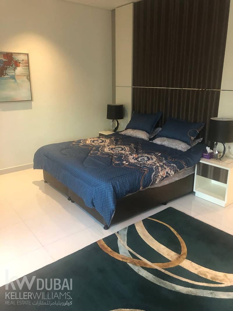 Canal View | Fully Furnished | Vacant