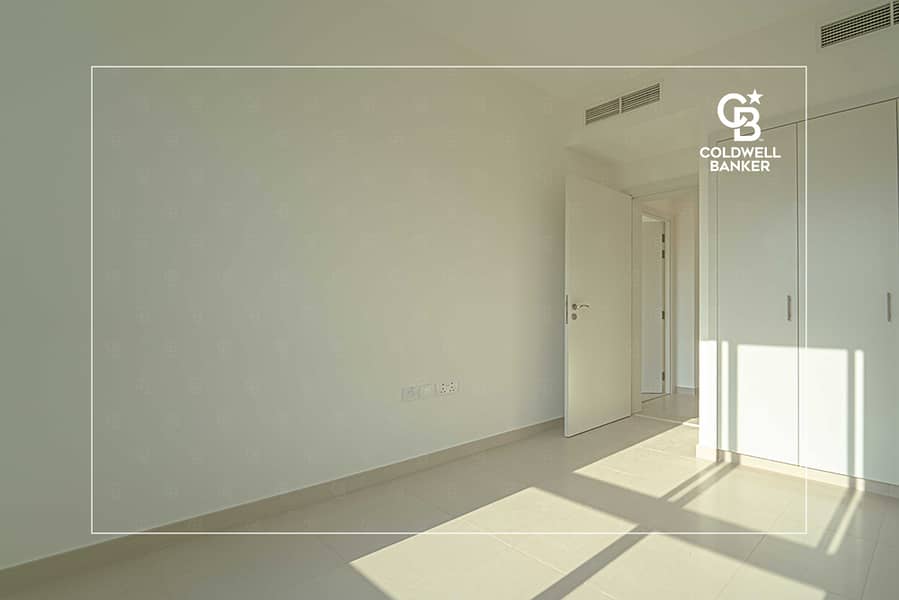 SPACIOUS | VACANT | EXCEPTIONAL COMMUNITY LIVING - Image 15