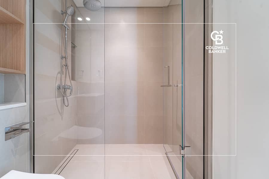 1 BED l BEST VIEW l NEW BUILDING - Image 9