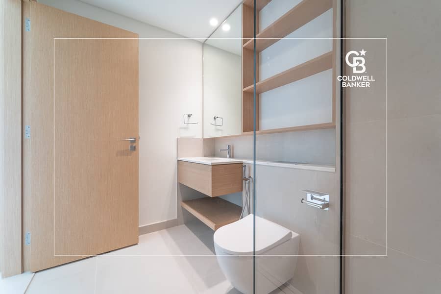 1 BED l BEST VIEW l NEW BUILDING - Image 10