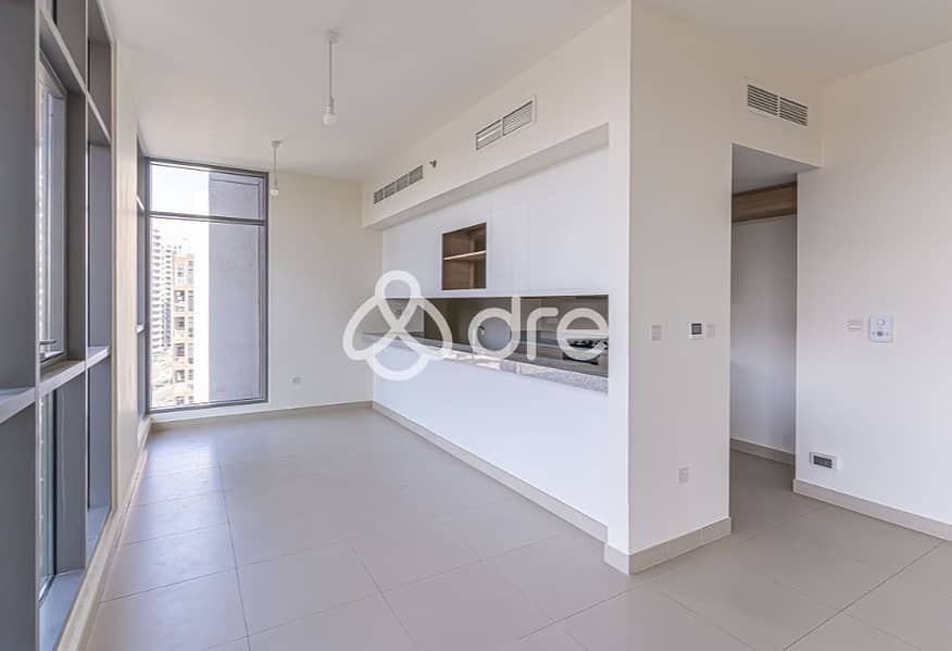 2 Bedroom Huge Layout | Vacant | Unfurnished