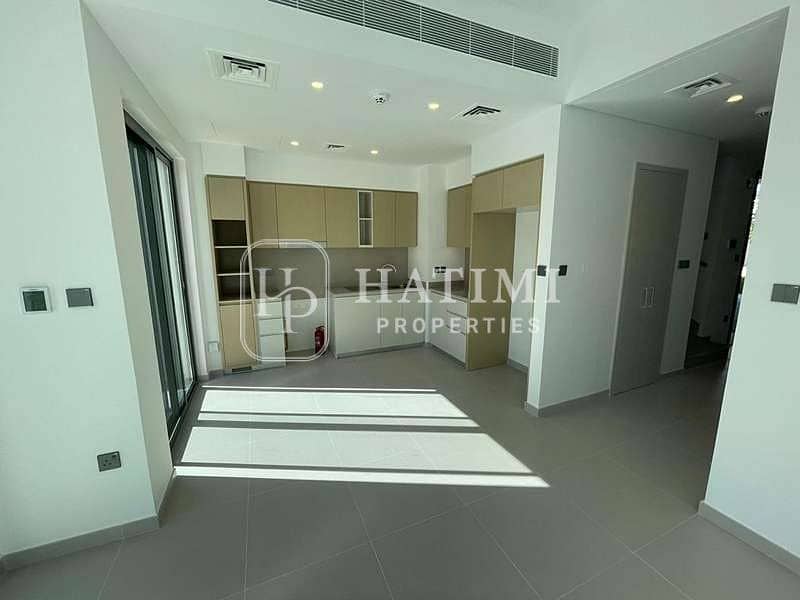 Prime Location | Close to Amenities| Ready to Move