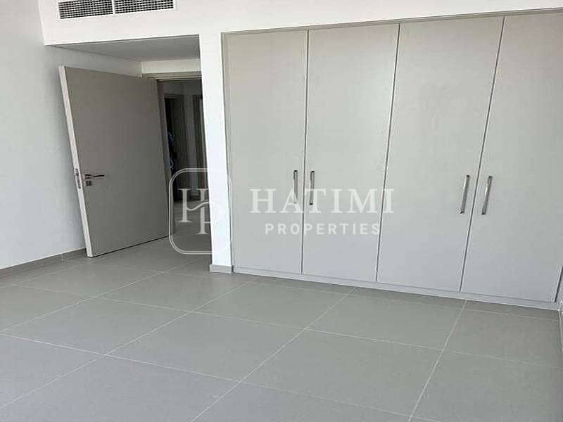 Prime Location | Close to Amenities| Ready to Move - Image 10