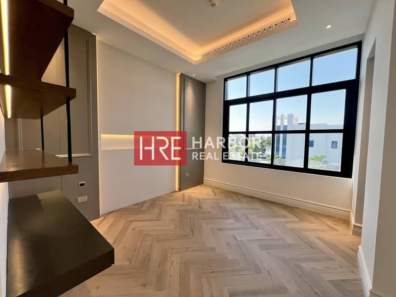 Single Row Designer Villa | Largest BUA | Park View - Image 14