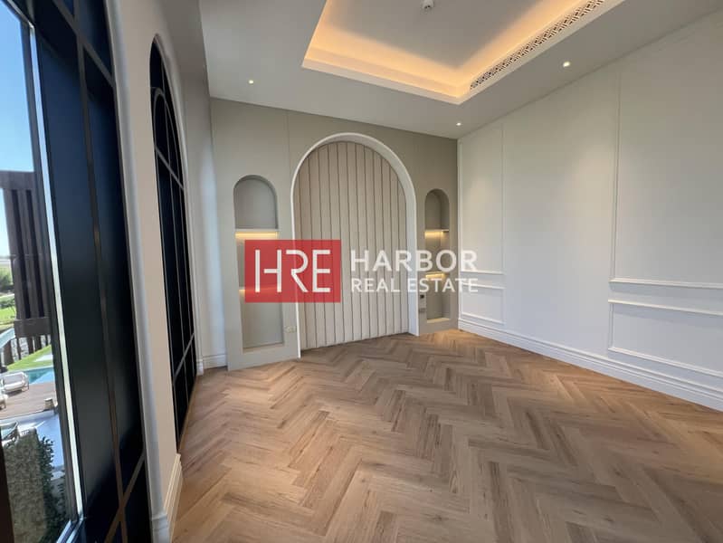 Single Row Designer Villa | Largest BUA | Park View - Image 18