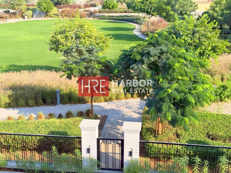 Single Row Designer Villa | Largest BUA | Park View - Image 37