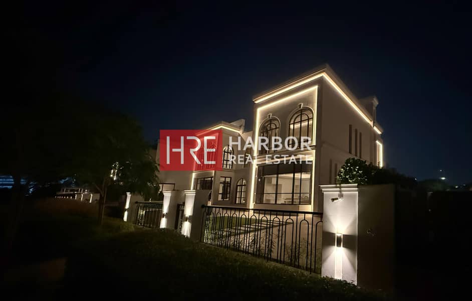 Single Row Designer Villa | Largest BUA | Park View - Image 46